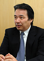 代表取締役　佐藤博之　顔写真